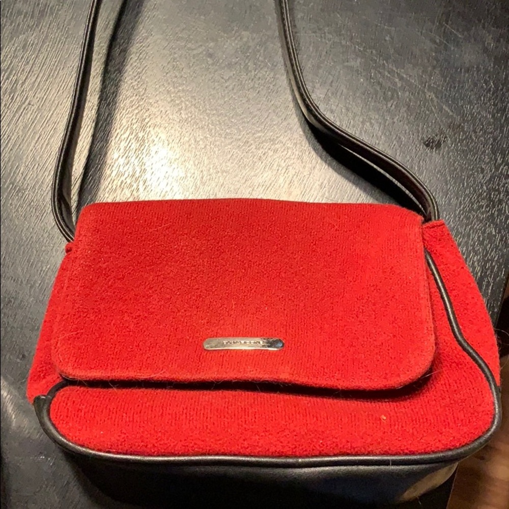 Great Evan Picone red purse